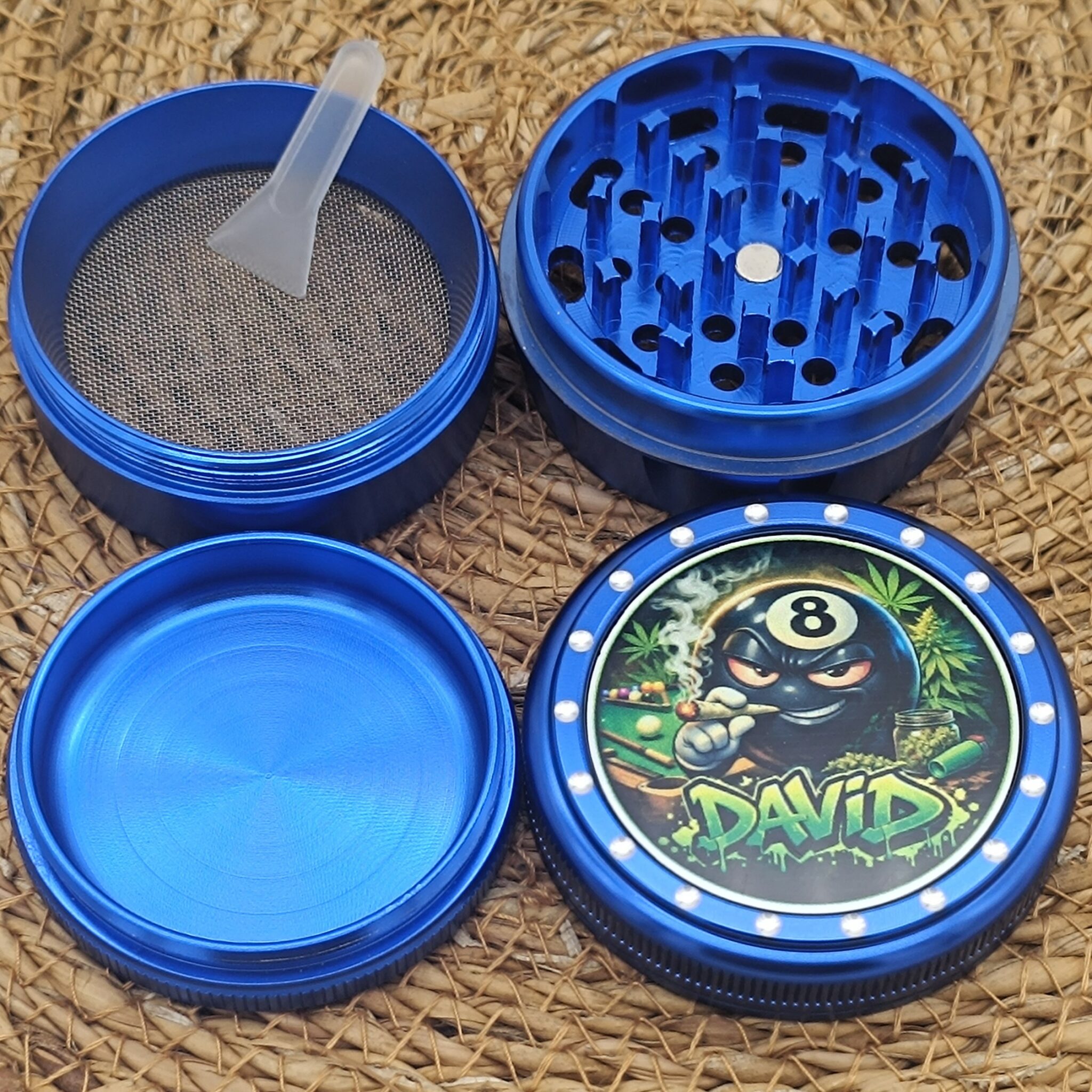 GRINDERPOOL3.dalcqfashion